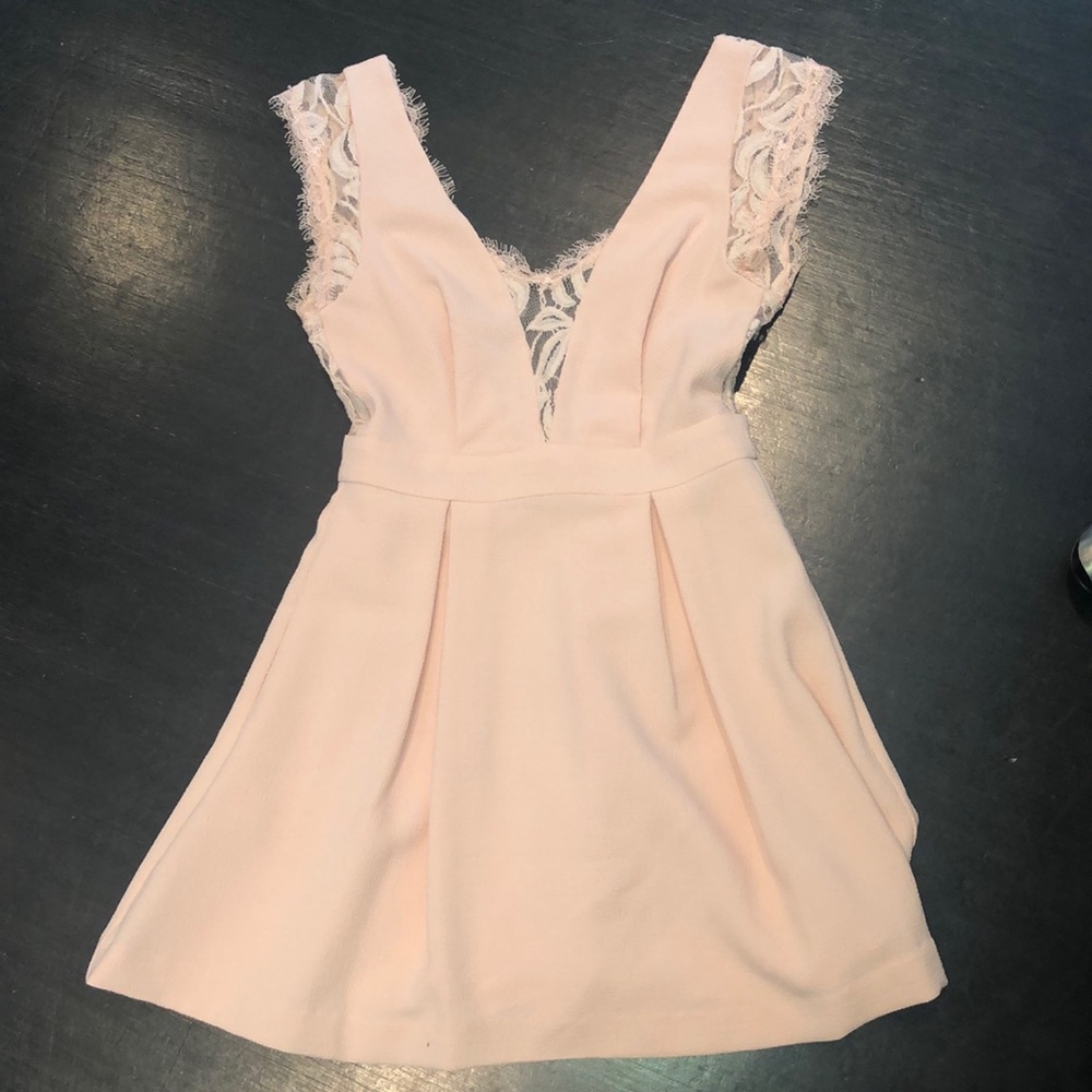 BCBG lace pink backless dress